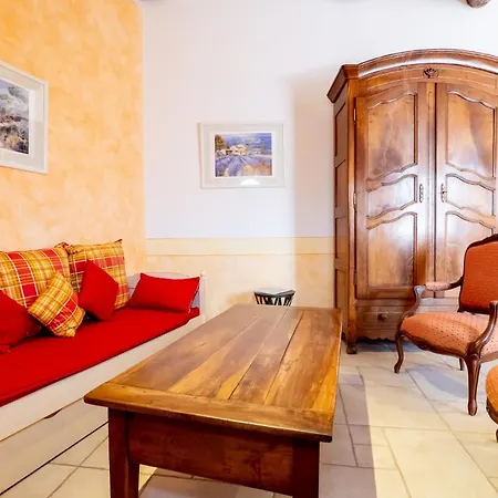 La Ferme D'estafinette Apartment *