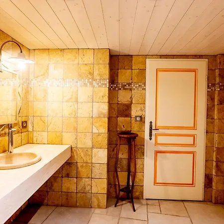 Apartment La Ferme D'estafinette *