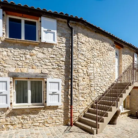 La Ferme D'estafinette
